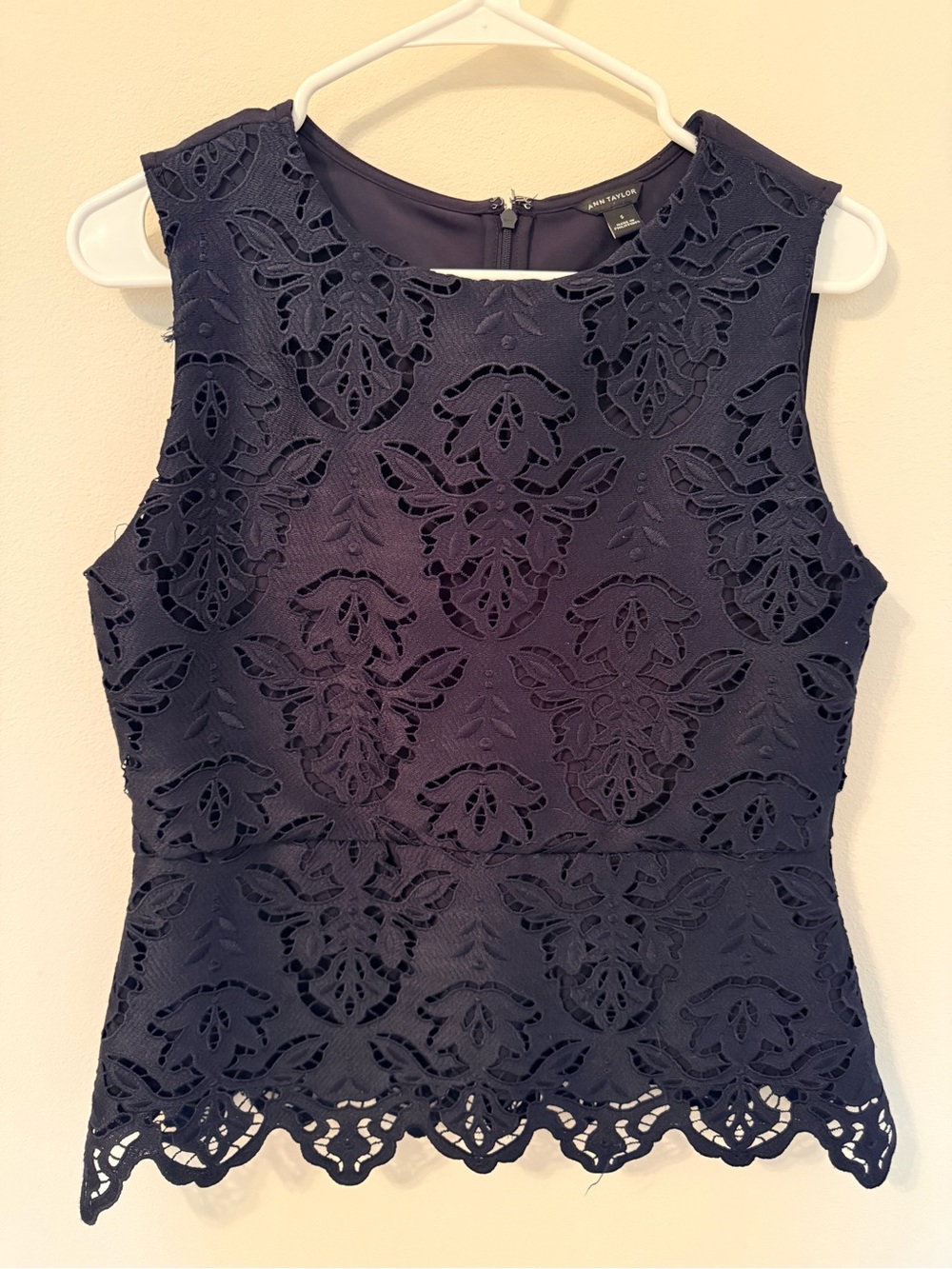 Ann Taylor Navy Lace Sleeveless Blouse, small